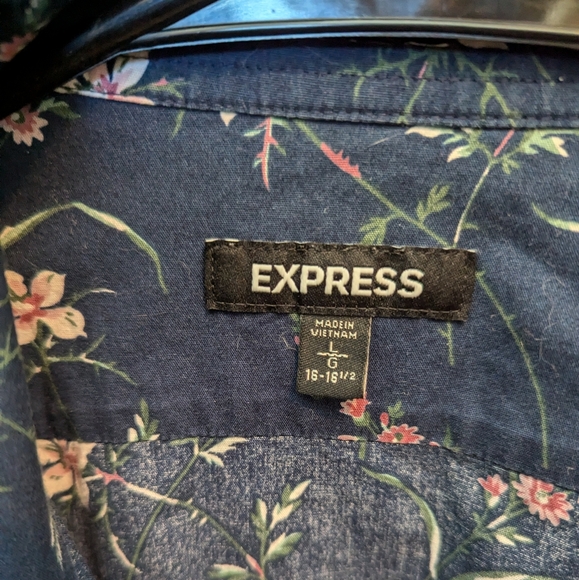 Bundle of 3 Express Mens Slim Fit Button Down Shirts - Picture 2 of 13